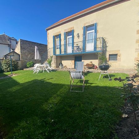 Studio Logis Les Roses Bourbon-lʼArchambault Kültér fotó