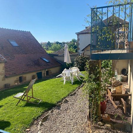 Studio Logis Les Roses Bourbon-lʼArchambault Kültér fotó